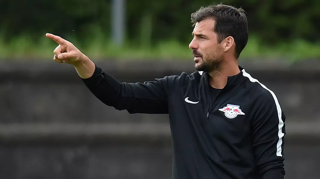 Lösung bis Saisonende: Zsolt Löw ist neuer Trainer von RB Leipzig. - Bild: Sven Hoppe/dpa