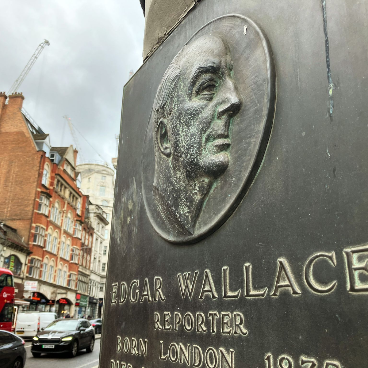 Edgar galt zu Lebzeiten als einer der erfolgreichsten britischen Schriftsteller. Heute ist er in seiner Heimat nahezu vergessen. - Foto: Christoph Meyer/dpa