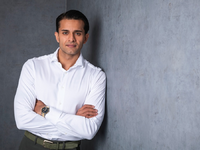 Daniel Karner von DAELL Consulting über den Umbruch in der Industrie: Warum jetzt der richtige Zeitpunkt für den Aufbau eines starken Vertriebssystems ist - Foto: presseportal.de