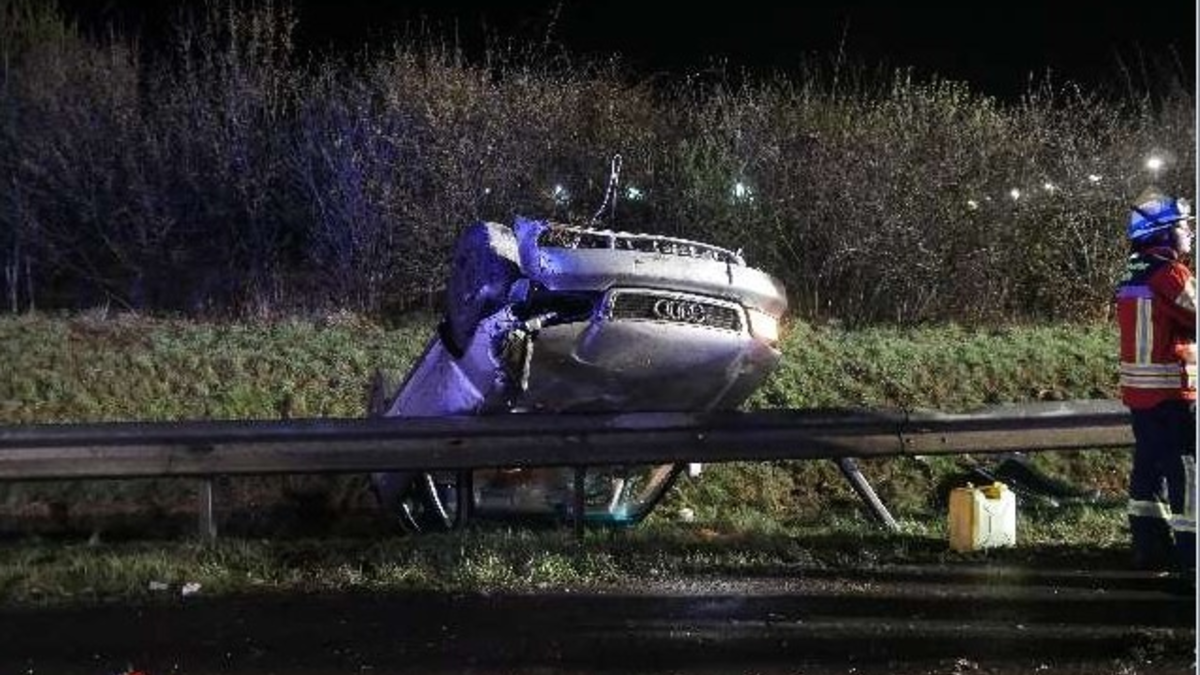POL-ROW: ++ Alkohol am Steuer: Unfall auf der A1 bei Neu Wulmstorf ++ Zeugenaufruf nach Verkehrsunfallflucht in Bremervörde - Gelber Pritschenwagen gesucht ++ - Foto: presseportal.de