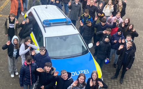 POL-LG: ++ Das Programm WIR sind stark! - Ein Projekt für Zivilcourage und gegen Gewalt erlebten die Gruppen des 6. Jahrgangs im Februar 2025 an der ObS Bad Bodenteich ++ - Foto: presseportal.de