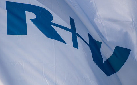 Die R+V Versicherung übertrifft 2024 das Vorjahresergebnis deutlich (Archivbild). - Foto: Andreas Arnold/dpa