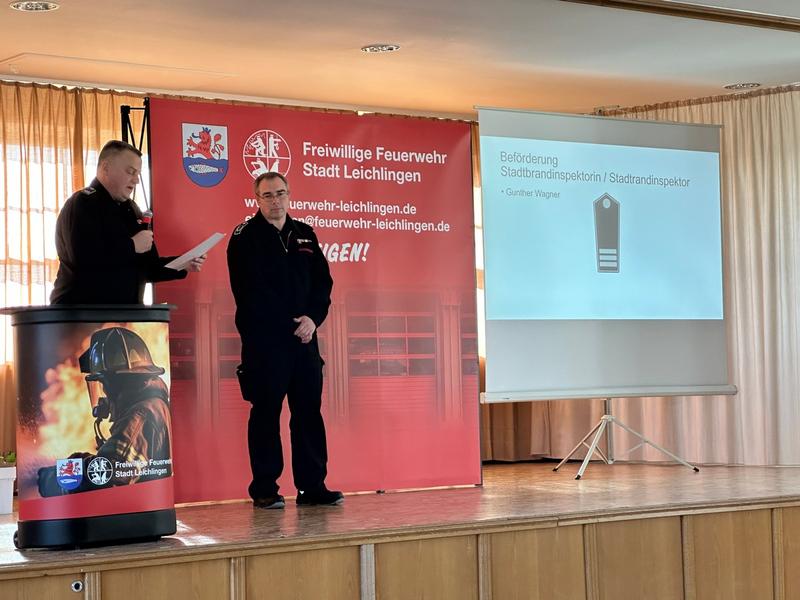 FW Leichlingen: Jahreshauptversammlung der Freiwilligen Feuerwehr Leichlingen 2025 - Foto: presseportal.de