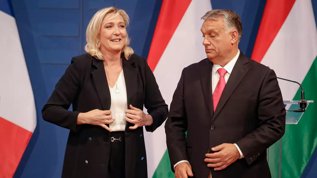 Reaktionen von Le Pens europäischen Verbündeten wie Ungarns Ministerpräsident Victor Orban folgten prompt. (Archivbild)  - Bild: Laszlo Balogh/AP/dpa