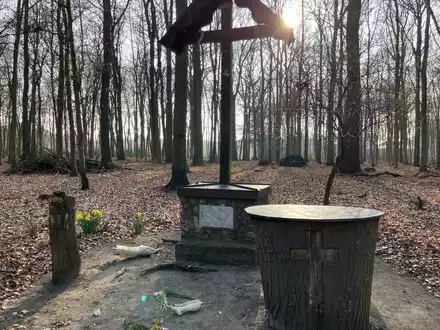 POL-EL: Lingen - Sachbeschädigung an Wegekreuz (Foto) - Foto: presseportal.de