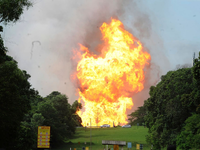 Die gewaltige Explosion ereignete sich am Morgen. - Foto: Uncredited/AP/dpa