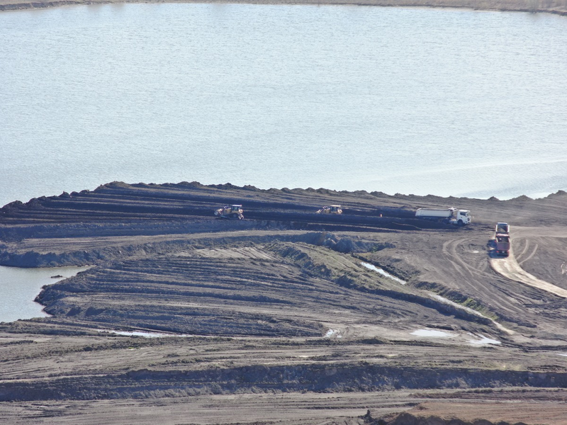 LKA-NRW: Etwa 300 Kräfte von Polizei und Staatsanwaltschaft im Einsatz wegen des Verdachts schwerwiegender Umweltstraftaten in NRW - Folgemeldung - Foto: presseportal.de