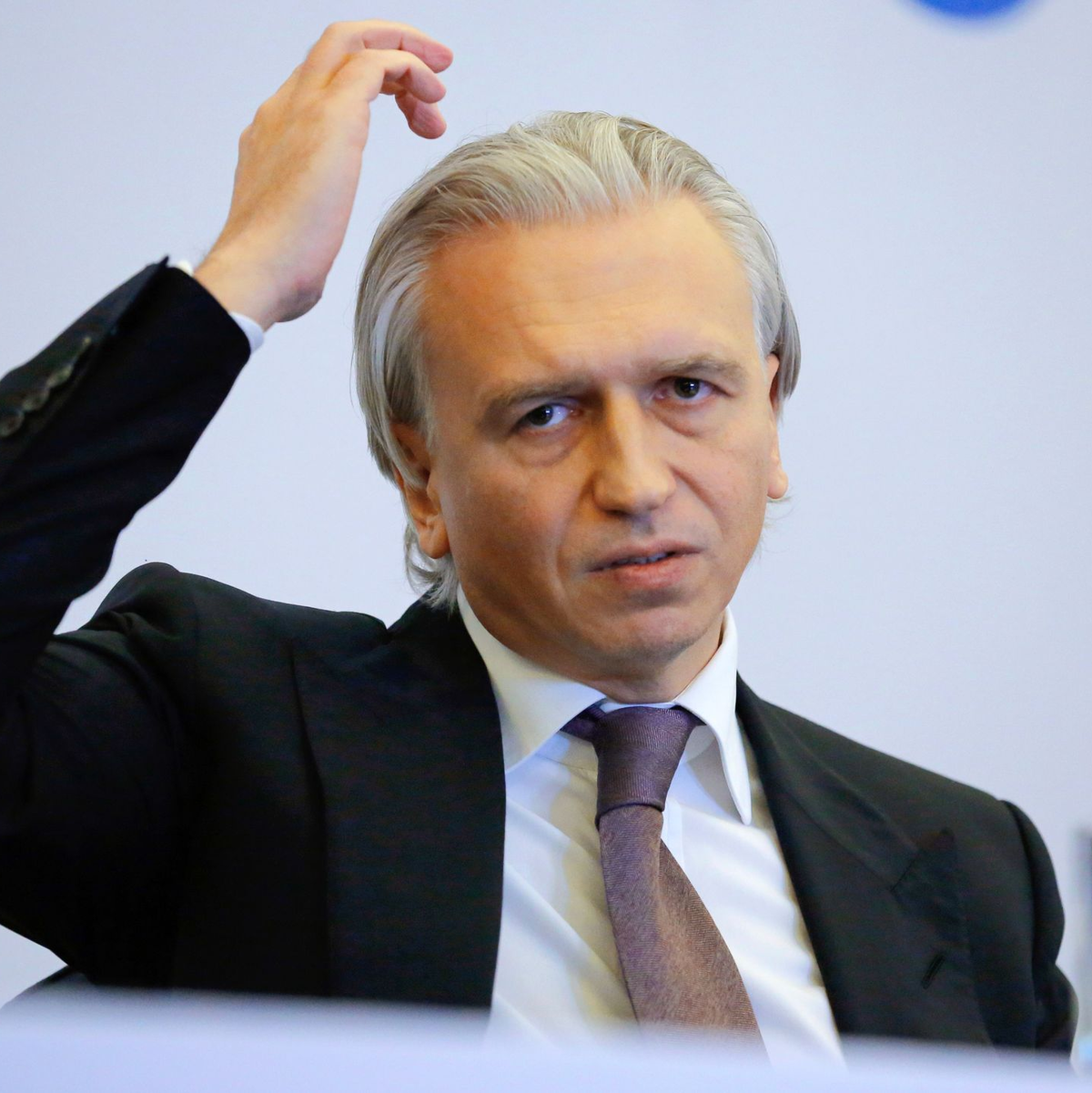 Der russische Verbandspräsident Alexander Djukow gibt seinen UEFA-Posten auf.  - Foto: Alexander Zemlianichenko/AP/dpa