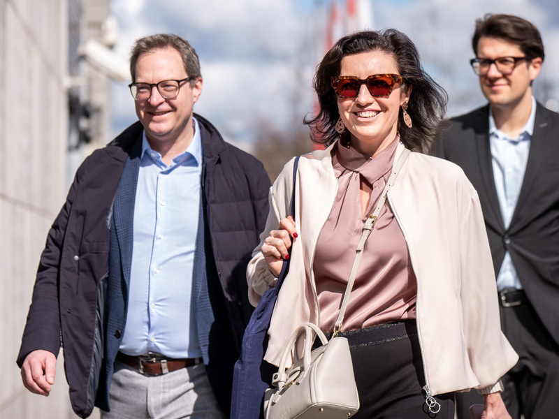 Es könnte ein guter Tag für Deutschland werden - mit dieser Ansage kommt CSU-Chef Söder zur Schlussrunde der Koalitionsverhandlungen. - Foto: Michael Kappeler/dpa