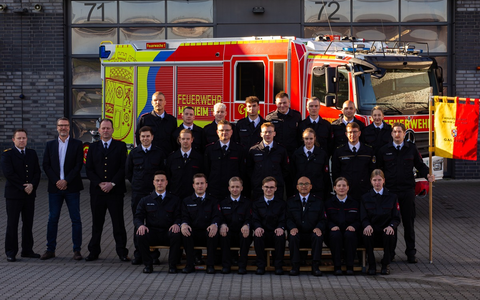 FW-MH: 15 Nachwuchskräfte aus Mülheim starten Ausbildung bei der Feuerwehr (Korrektur mit Bild) - Foto: presseportal.de