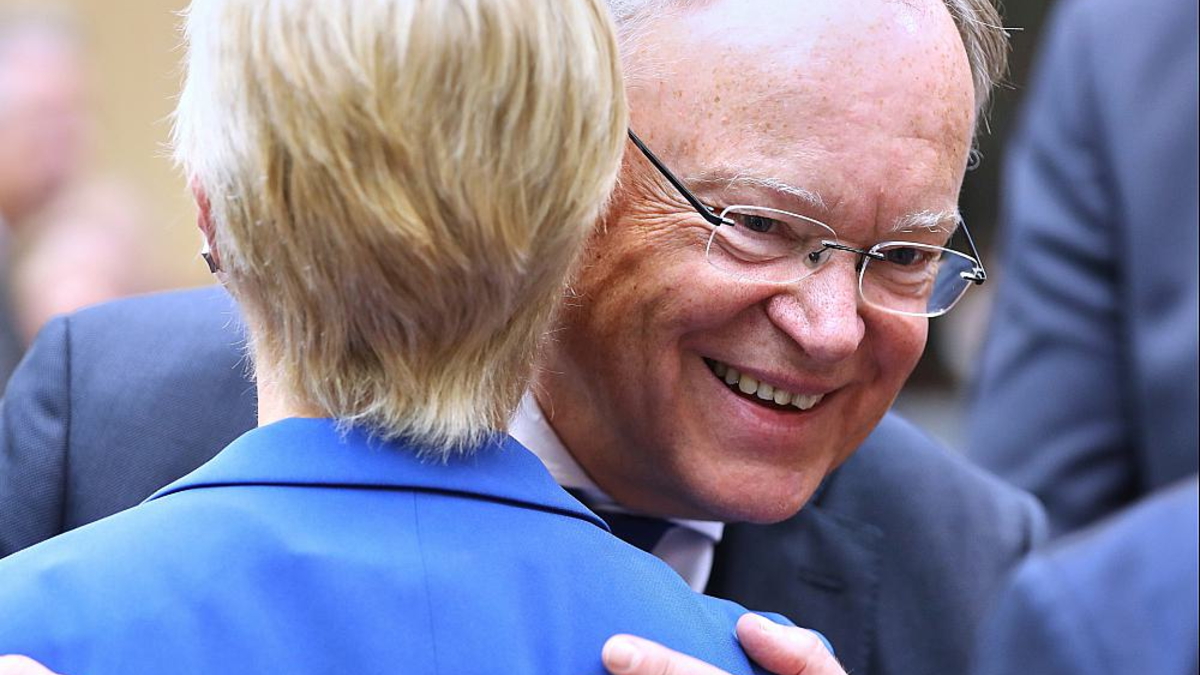 Schwesig und Weil (Archiv) - Foto: über dts Nachrichtenagentur