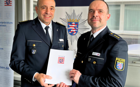 POL-DA: Rüsselsheim: Führungswechsel bei der Polizeidirektion Groß-Gerau/Kriminaldirektor Florian Steinkopf neuer Leiter - Foto: presseportal.de