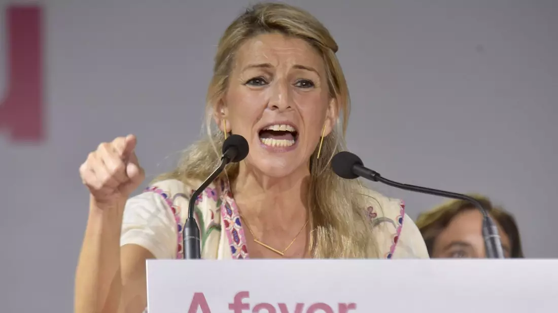 Spaniens Arbeitsministerin Díaz ist Chefin des Bündnisses Sumar, des Juniorpartners der spanischen Koalition. (Archivfoto) - Bild: David Oller/EUROPA PRESS/dpa