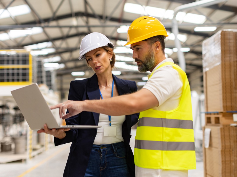 Betriebe nutzen Angebot der BG ETEM für E-Learning - Foto: presseportal.de