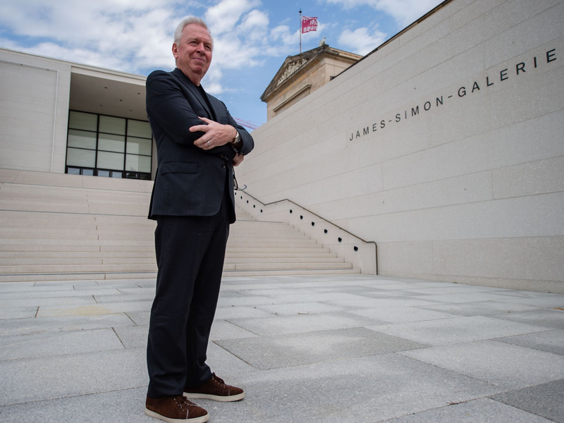 In Deutschland ist Chipperfield vor allem für die Sanierung der Neuen Nationalgalerie und den Wiederaufbau des Neuen Museums in Berlin bekannt. (Archivbild) - Foto: Lisa Ducret/dpa