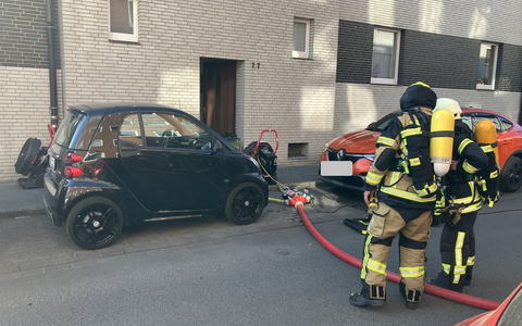 FW-OB: Zimmerbrand durch Feuerwehr schnell gelöscht - Foto: presseportal.de