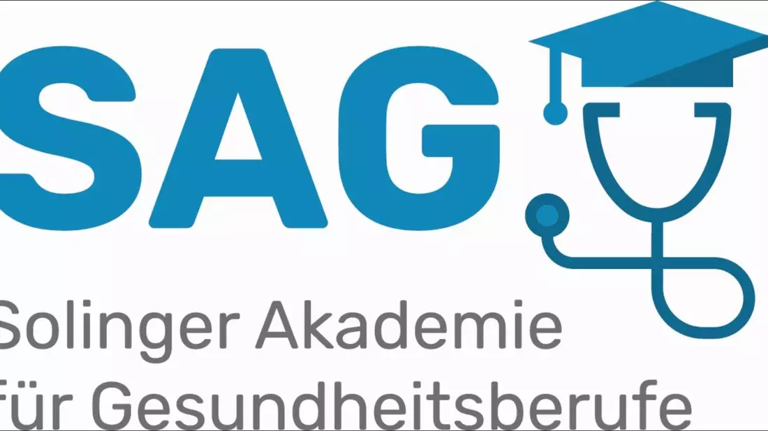 FW-SG: Richtfest der Solinger Akademie für Gesundheitsberufe - Bild: presseportal.de