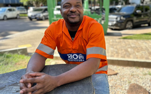 Die Mitarbeiter der Stadtreinigung beabsichtigen, das Baby zu adoptieren. - Foto: Philipp Znidar/dpa