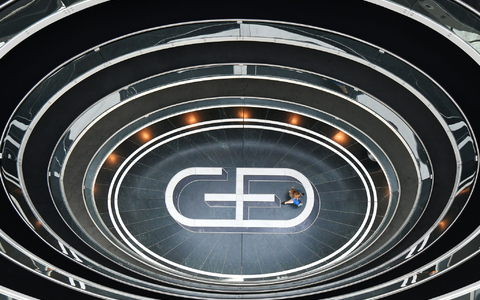 In unsicheren Zeiten läuft bei Giesecke+Devrient das Geschäft mit Sicherheitstechnik. (Archivbild) - Foto: Peter Kneffel/dpa