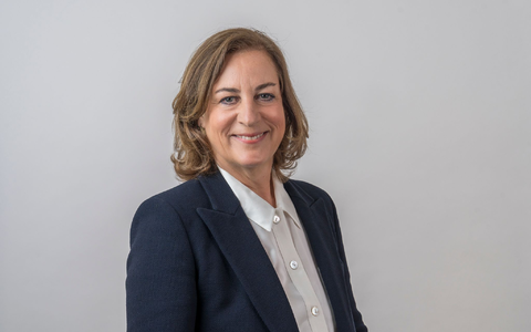 Sandra Harzer-Kux kandidiert für den Posten der Intendantin. - Foto: Ralf Pleßmann/NDR/dpa