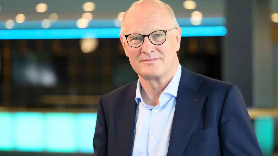 Bisher ist Joachim Knuth NDR-Intendant. (Archivbild) - Bild: Julian Stratenschulte/dpa