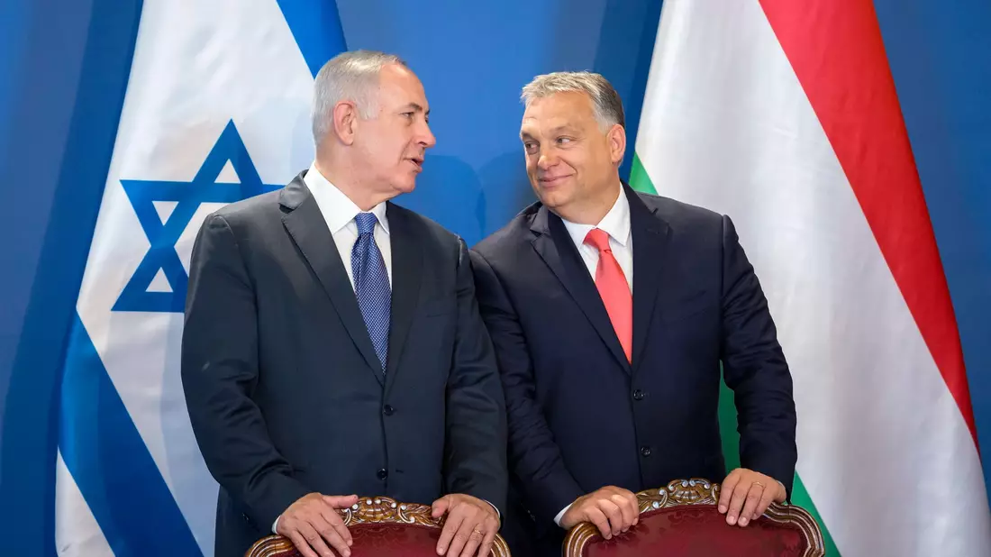 Israels Ministerpräsident Netanjahu ist auf Einladung seines Amtskollegen Orban in Ungarn zu Besuch. (Archivbild) - Bild: Balazs Mohai/MTI/AP/dpa