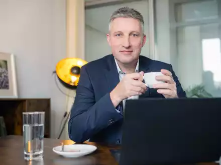 Einfach Krisenfest: Volker Sameske sorgt mit präventiven Maßnahmen für unternehmerische Handlungsfähigkeit in kritischen Situationen - Foto: presseportal.de