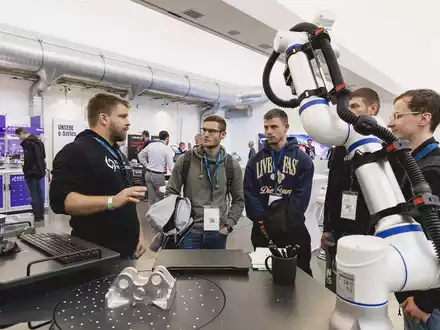 Cobots4You - Foto: Stefan Bausewein über pressetext.de