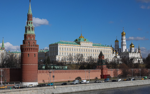 Der Kreml hat erstmals seit Beginn des russischen Angriffskrieges gegen die Ukraine einen ranghohen Vertreter zu Verhandlungen über einen Wiederaufbau der Beziehungen nach Washington geschickt. (Archivbild) - Foto: Bai Xueqi/XinHua/dpa Der Kreml hat erstmals seit Beginn des russischen Angriffskrieges gegen die Ukraine einen ranghohen Vertreter zu Verhandlungen über einen Wiederaufbau der Beziehungen nach Washington geschickt. (Archivbild) - Foto: Bai Xueqi/XinHua/dpa