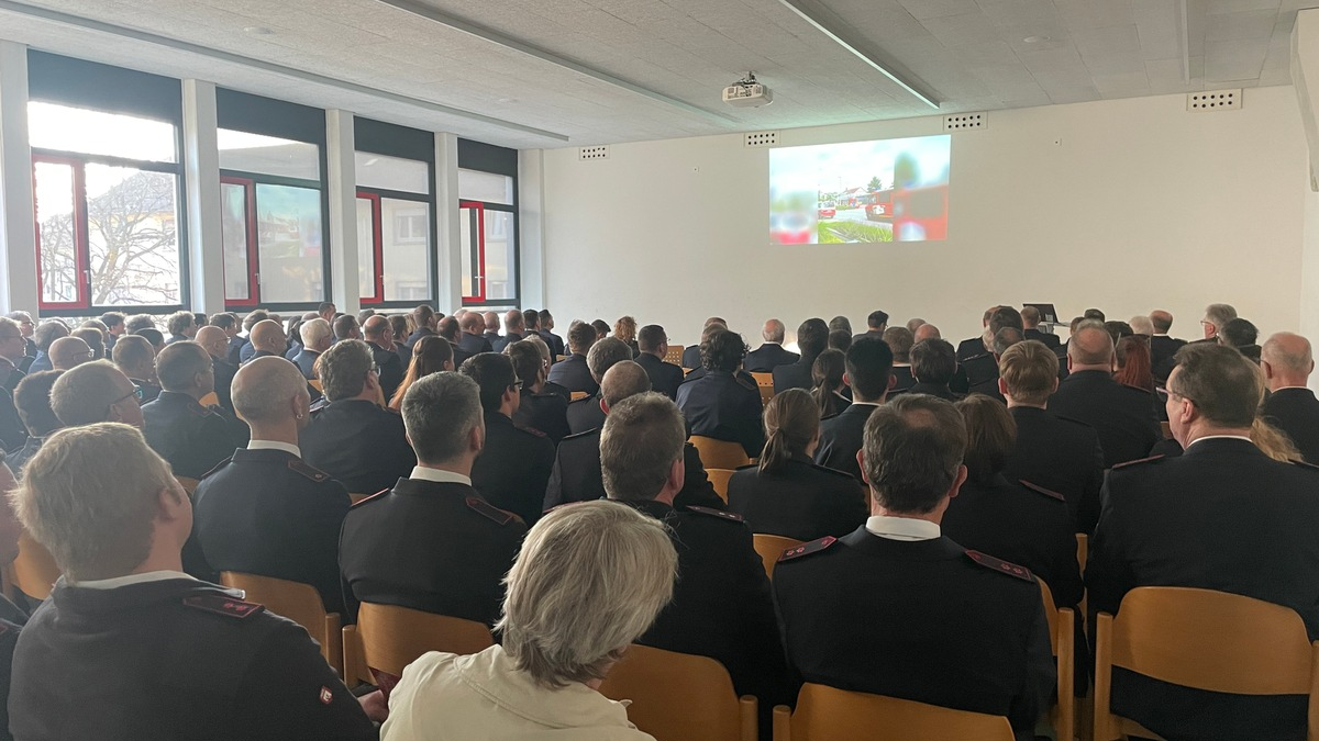 FW Konstanz: Hauptversammlung 2025 - Foto: presseportal.de