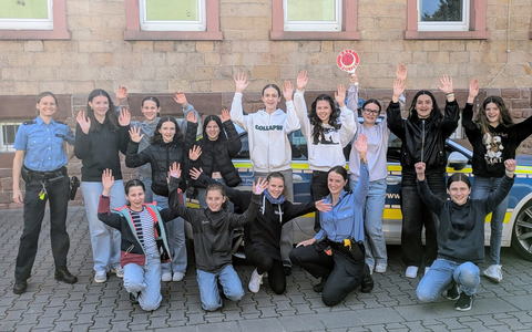 POL-PDNW: Girls' Day bei der Polizeiinspektion Grünstadt - Ein Tag als Polizeibeamtin - Foto: presseportal.de