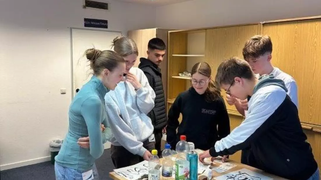 BPOL NRW: Einblick in die spannende Welt der Polizei - Girls und Boys Day 2025 bei der Bundespolizei Köln - Bild: presseportal.de