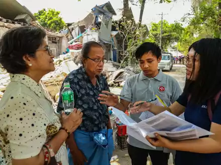 Myanmar: Eine Woche nach dem Beben noch immer viele Menschen ohne Hilfe / Johanniter-Erkundungsteam eruierte Bedarfe in 20 Dörfern um Mandalay / Mobile Kliniken der Johanniter starten am Montag - Foto: presseportal.de