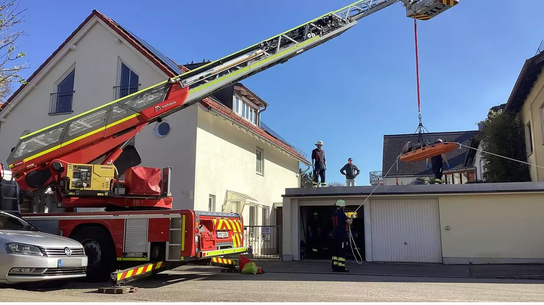 FW-M: Drehleiterrettung mit Plan B (Thalkirchen-Obersendling) - Bild: presseportal.de