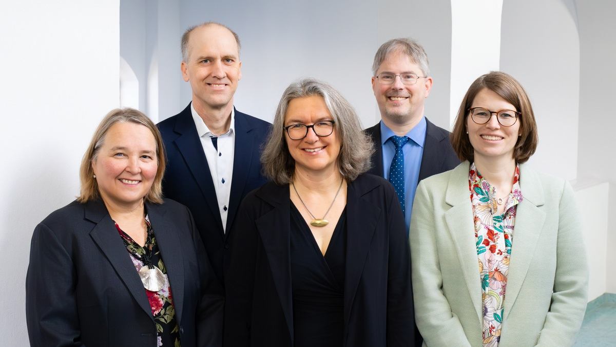 Neuer NAKO-Vorstand: Annette Peters wird Vorstandsvorsitzende - Foto: presseportal.de