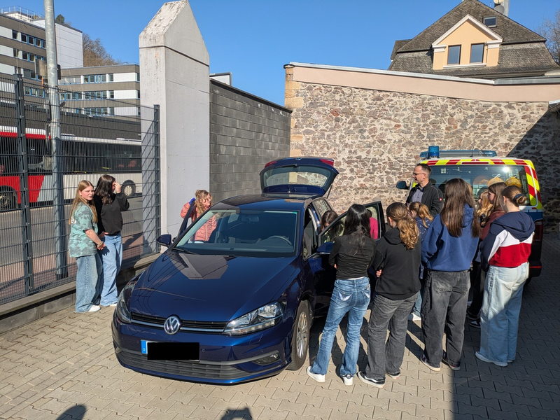 POL-PDTR: Girl's Day bei der Polizeiinspektion Idar-Oberstein - Foto: presseportal.de
