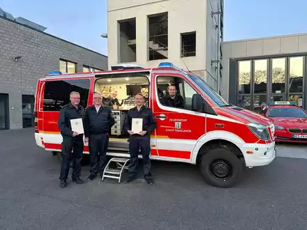 FW Dinslaken: Neue Einheitsführung für die IUK-Einheit der Feuerwehr Dinslaken - Foto: presseportal.de