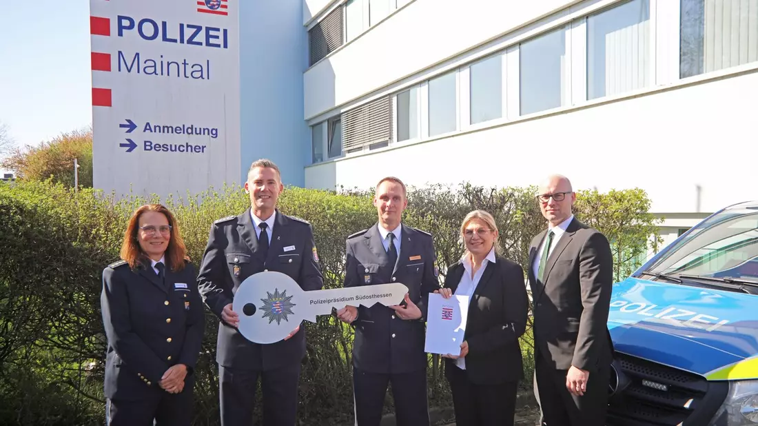 POL-OF: Markus Splinter ins Amt als Dienststellenleiter eingeführt - Bild: presseportal.de