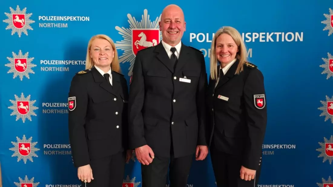 POL-GOE: Polizeikommissariat Einbeck unter neuer Leitung: Erster Polizeihauptkommissar Wolfgang Römer offiziell ins Amt eingeführt - Bild: presseportal.de