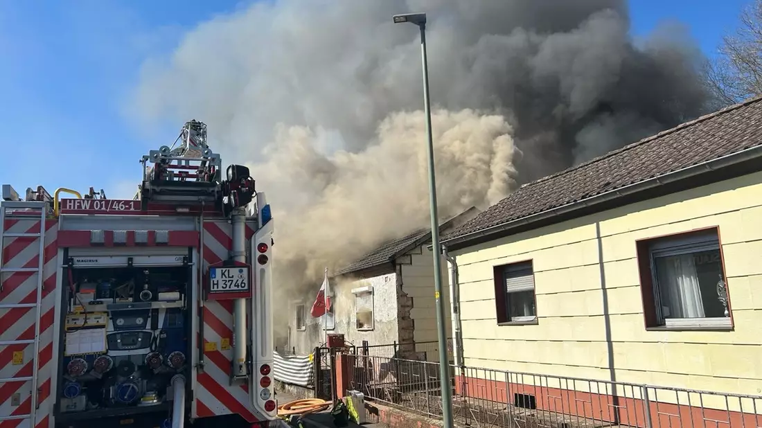 POL-PPWP: Hausbrand - Dammühle gesperrt - Bild: presseportal.de