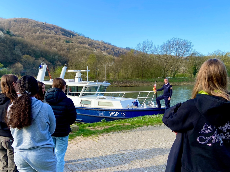 POL-PDWIL: Girls'Day 2025 bei der Polizeiinspektion Bernkastel-Kues - Foto: presseportal.de