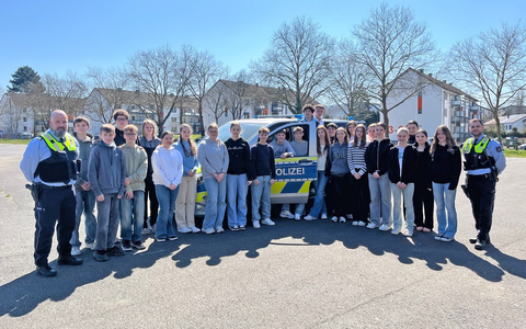POL-HA: Girls' und Boys' Day: Jugendliche lernen Polizeiarbeit kennen - Foto: presseportal.de