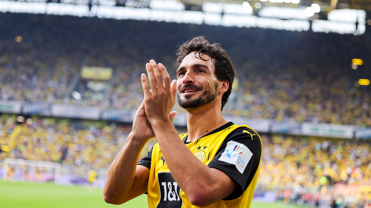 Mats Hummels verabschiedete sich vor einem Jahr von Borussia Dortmund. - Foto: Christoph Reichwein/dpa