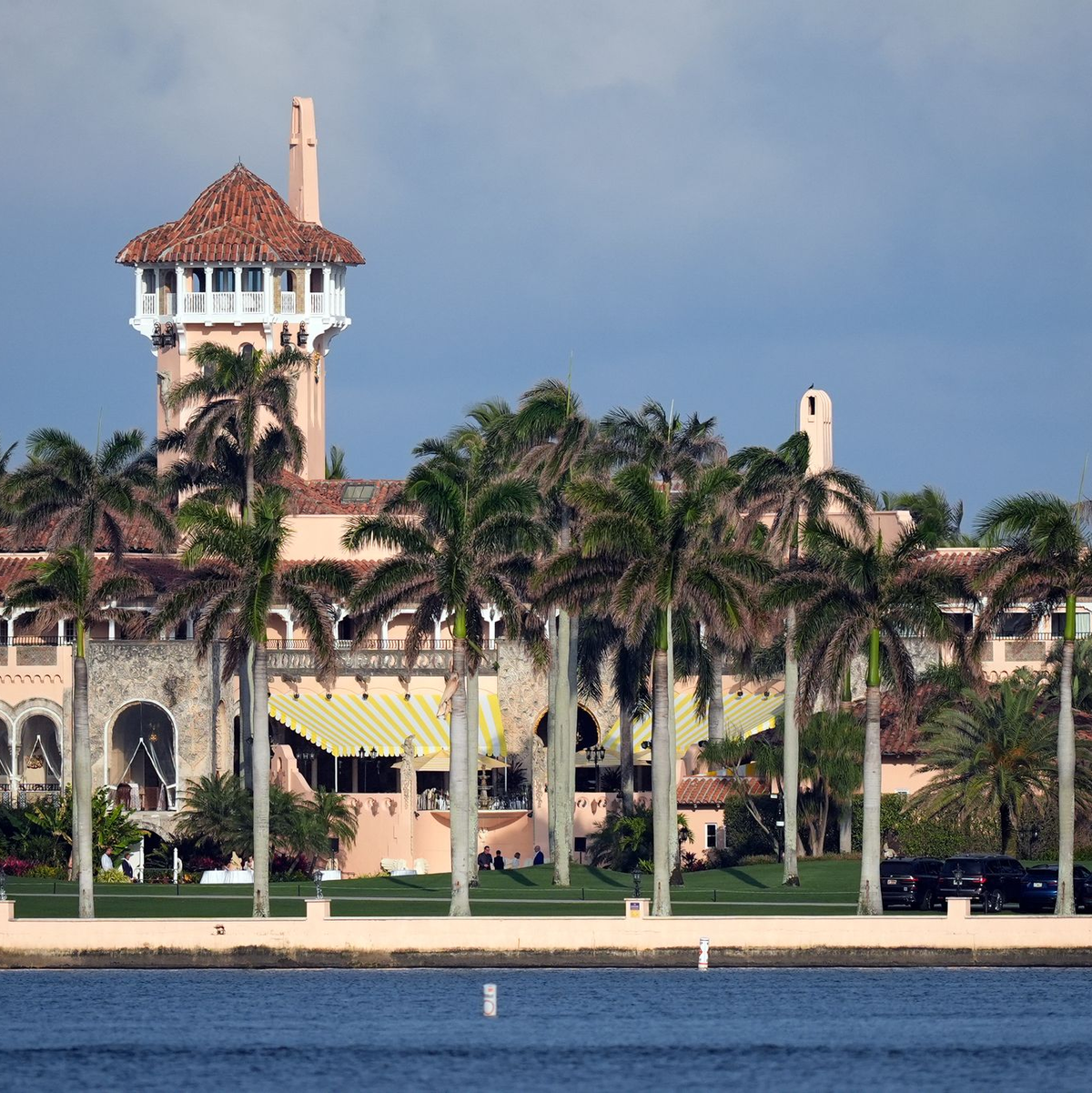 Nach Trumps Wahlsieg im November wurde Mar-a-Lago zum Ziel für milliardenschwere Unterstützer und politische Weggefährten. (Archivbild) - Foto: Rebecca Blackwell/AP/dpa
