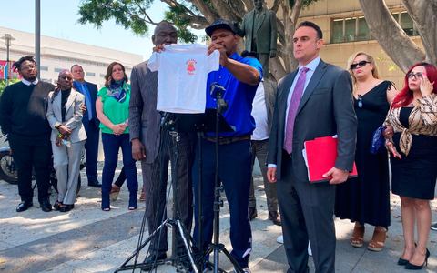 In einem Mammut-Vergleich hat der Kreis Los Angeles eingewilligt, vier Milliarden Dollar an Opfer von sexuellem Missbrauch in Jugendanstalten und Kinderheimen zu zahlen. - Foto: Christoper Weber/AP/dpa