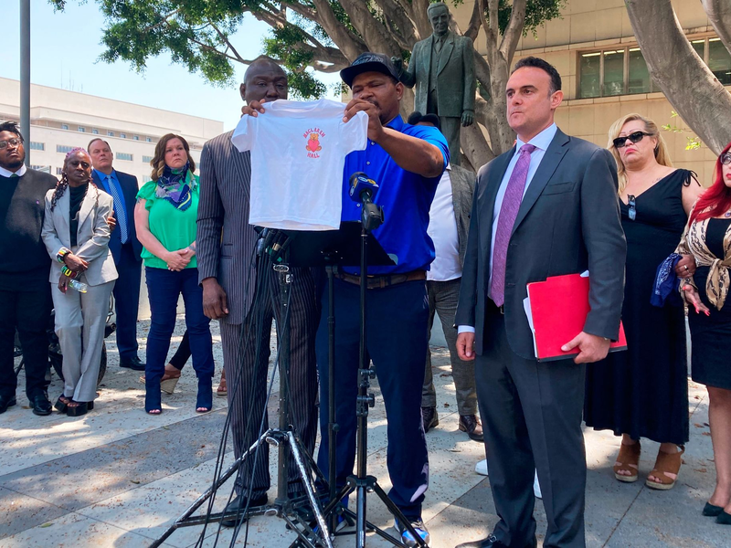 In einem Mammut-Vergleich hat der Kreis Los Angeles eingewilligt, vier Milliarden Dollar an Opfer von sexuellem Missbrauch in Jugendanstalten und Kinderheimen zu zahlen. - Foto: Christoper Weber/AP/dpa