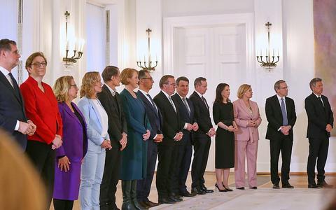 Entlassung der Bundesregierung durch den Bundespräsidenten (Archiv) - Foto: über dts Nachrichtenagentur Entlassung der Bundesregierung durch den Bundespräsidenten (Archiv) - Foto: über dts Nachrichtenagentur