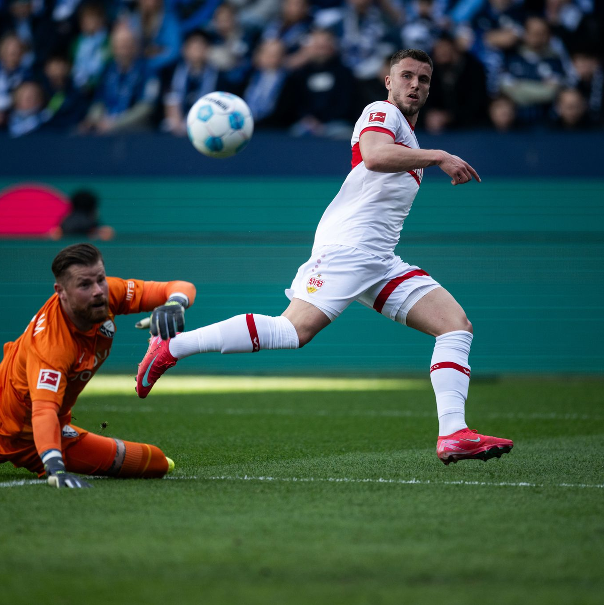 Ermedin Demirovic war der Stuttgarter Matchwinner. - Foto: Fabian Strauch/dpa