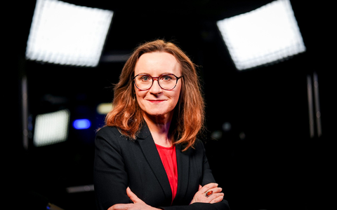 Die Chefin der DB-Güterverkehrstochter Sigrid Nikutta sieht die Transformation des Unternehmens auf Kurs. - Foto: Kay Nietfeld/dpa