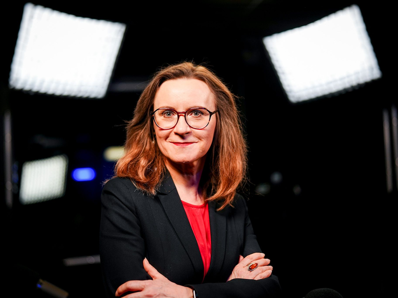 Die Chefin der DB-Güterverkehrstochter Sigrid Nikutta sieht die Transformation des Unternehmens auf Kurs. - Foto: Kay Nietfeld/dpa